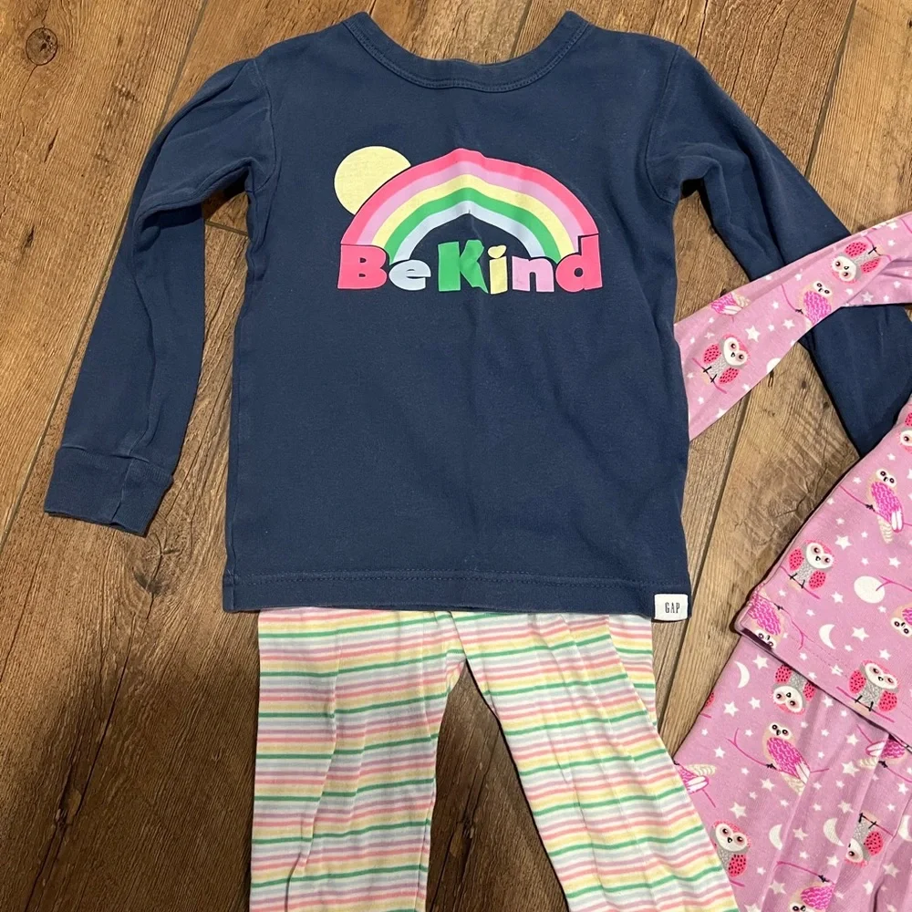 Baby Gap Bundle of 2 Pajama Sets, 2T